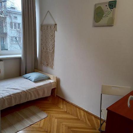 Regem Pokoje Zlota Warschau Exterior foto